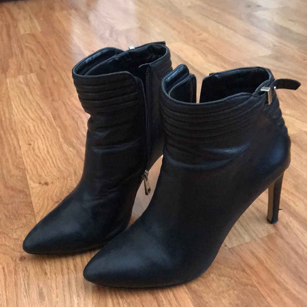 Ann Taylor booties ankle boots all about details